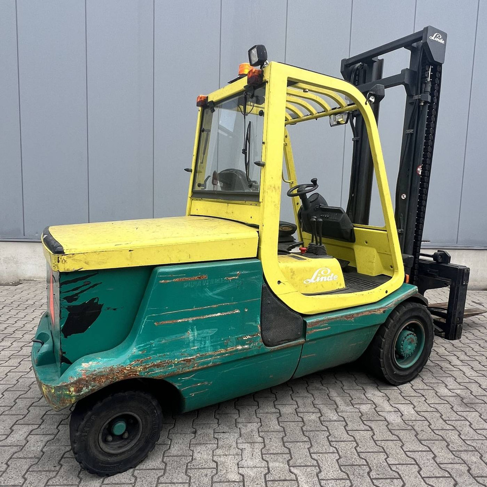 Linde E48P (337) - Elektritõstuk: pilt 2 Linde E48P (337) - Elektritõstuk: pilt 2