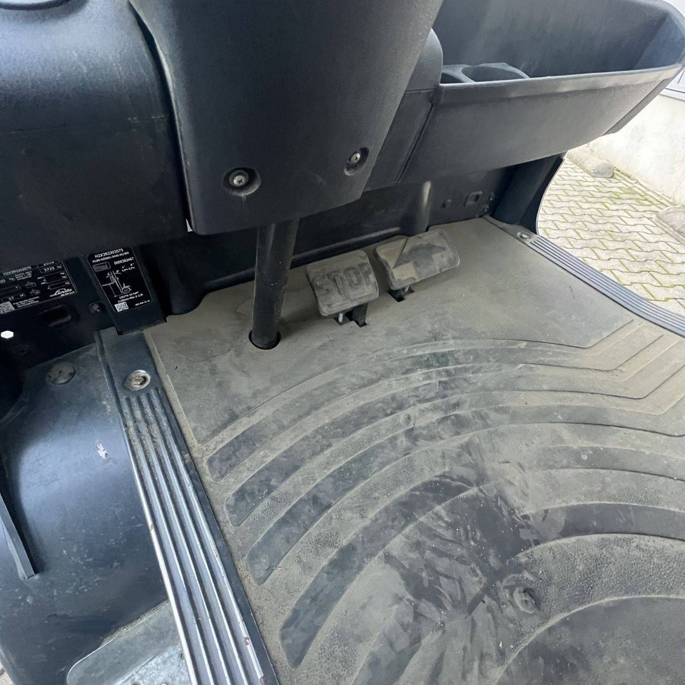 Linde H25T-02 (392) EVO liising Linde H25T-02 (392) EVO: pilt 12 Linde H25T-02 (392) EVO liising Linde H25T-02 (392) EVO: pilt 12