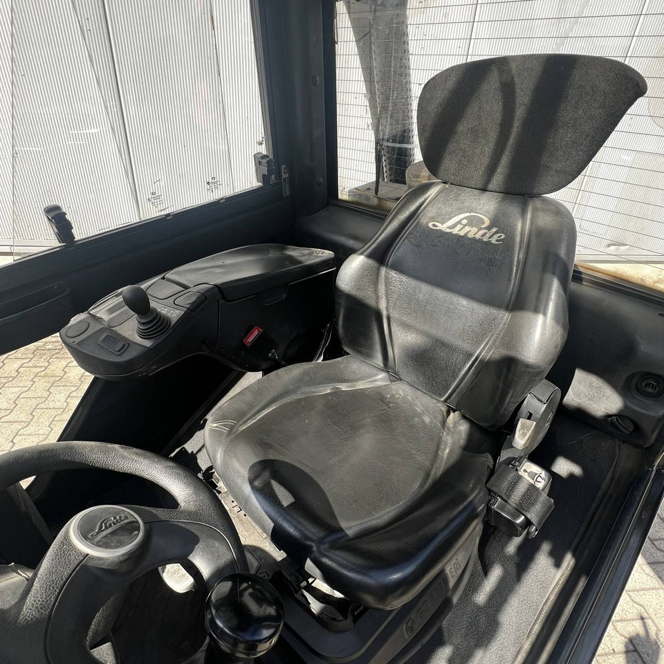 Linde H30D-02 (393) EVO - Diiseltõstuk: pilt 4 Linde H30D-02 (393) EVO - Diiseltõstuk: pilt 4