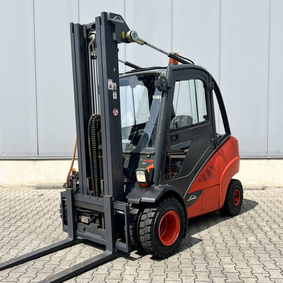 Linde H35D (393-02) EVO - Diiseltõstuk: pilt 1 Linde H35D (393-02) EVO - Diiseltõstuk: pilt 1