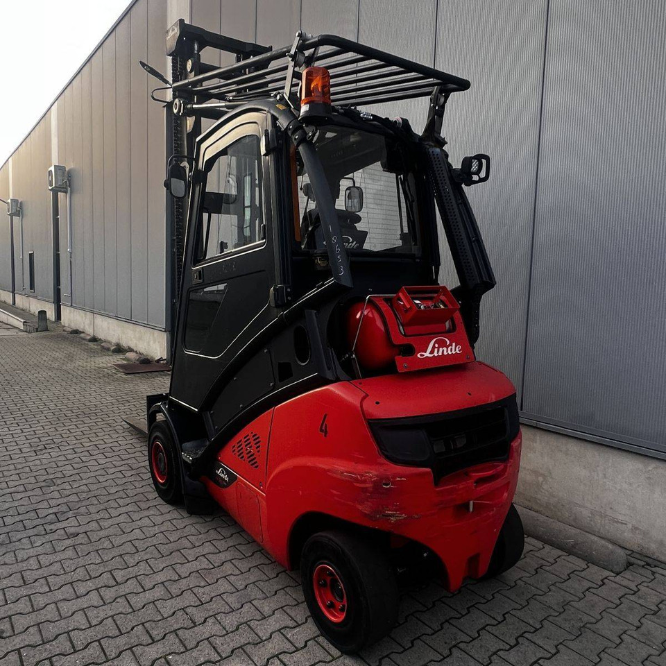 Linde H35T (393-02) EVO - Gaasitõstuk: pilt 4 Linde H35T (393-02) EVO - Gaasitõstuk: pilt 4