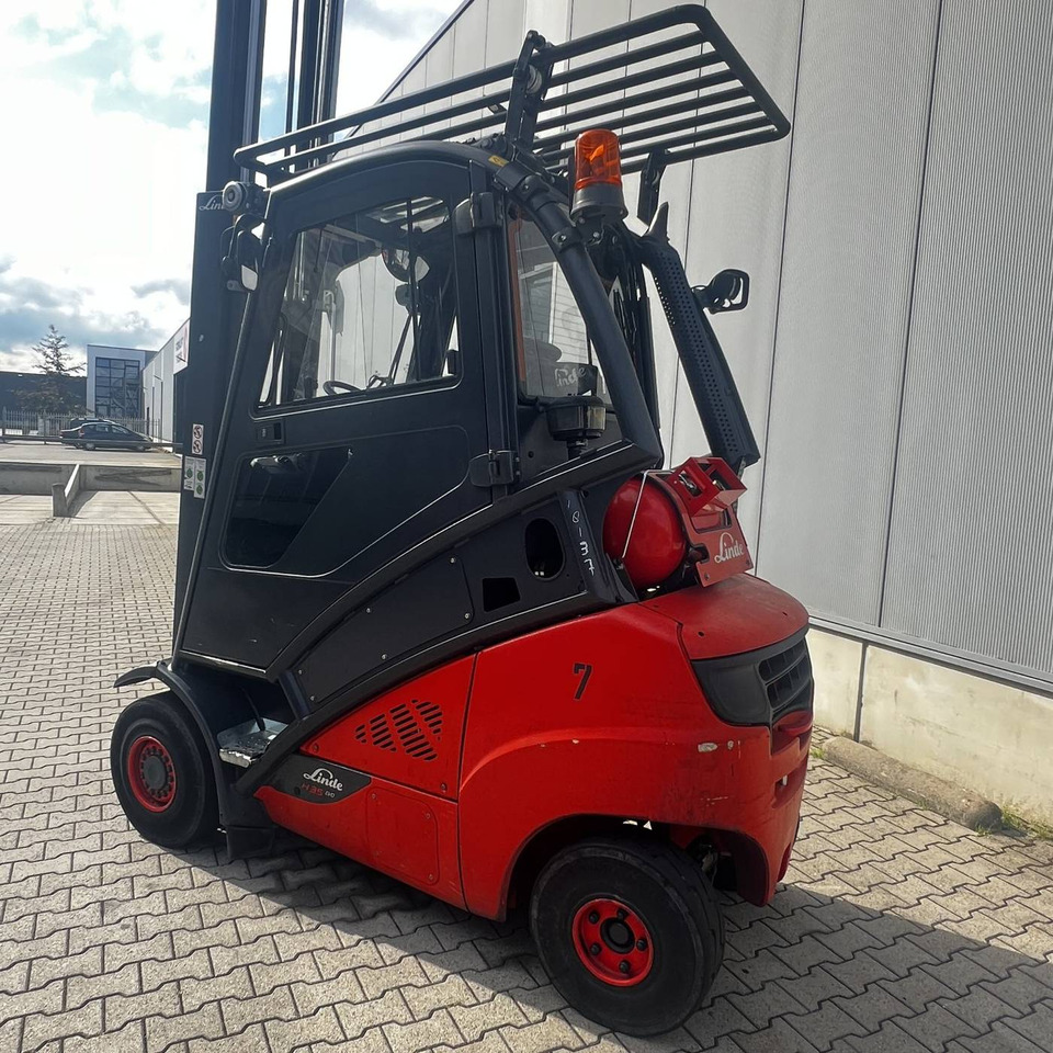 Linde H35T (393-02) EVO - Gaasitõstuk: pilt 2 Linde H35T (393-02) EVO - Gaasitõstuk: pilt 2