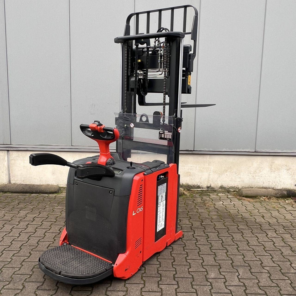 Linde L06AC-AP (1170) - Virnastaja: pilt 1 Linde L06AC-AP (1170) - Virnastaja: pilt 1