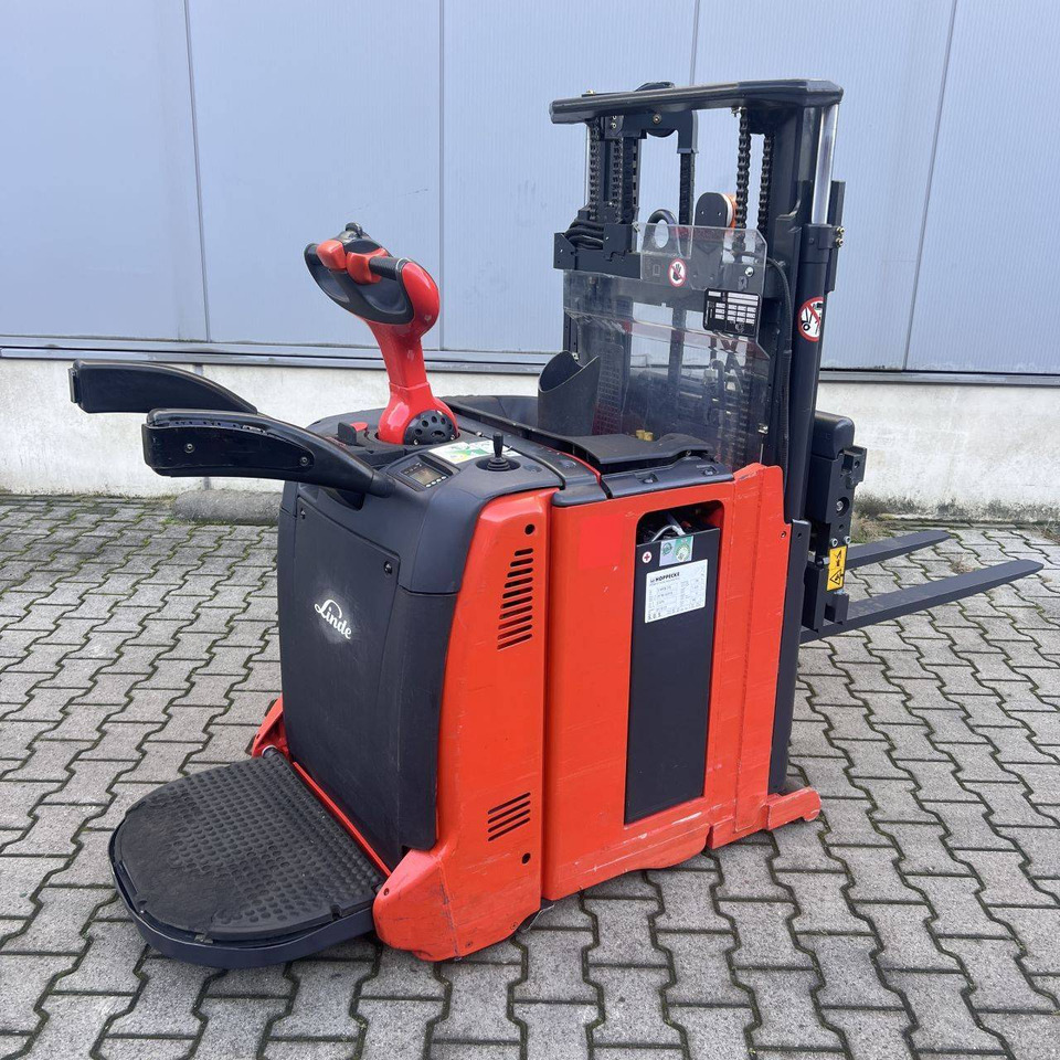 Linde L07AC-AP (1170) - Virnastaja: pilt 2 Linde L07AC-AP (1170) - Virnastaja: pilt 2