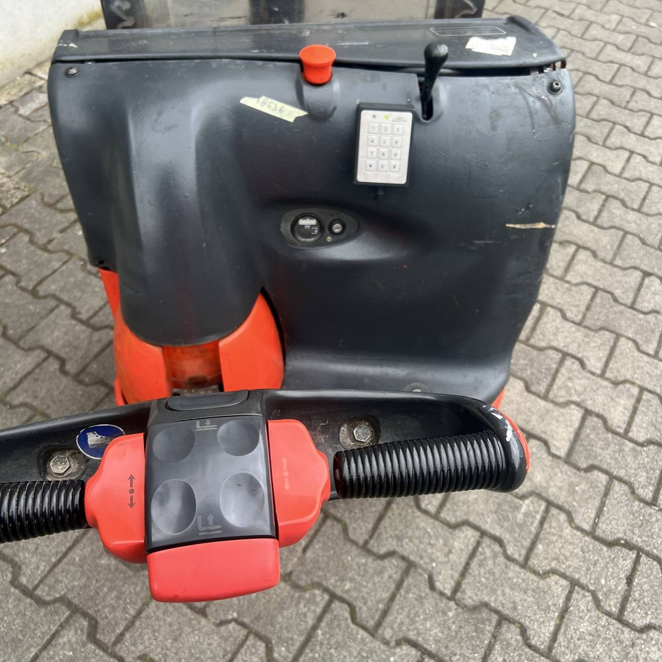 Linde L10 (379) - Virnastaja: pilt 4 Linde L10 (379) - Virnastaja: pilt 4