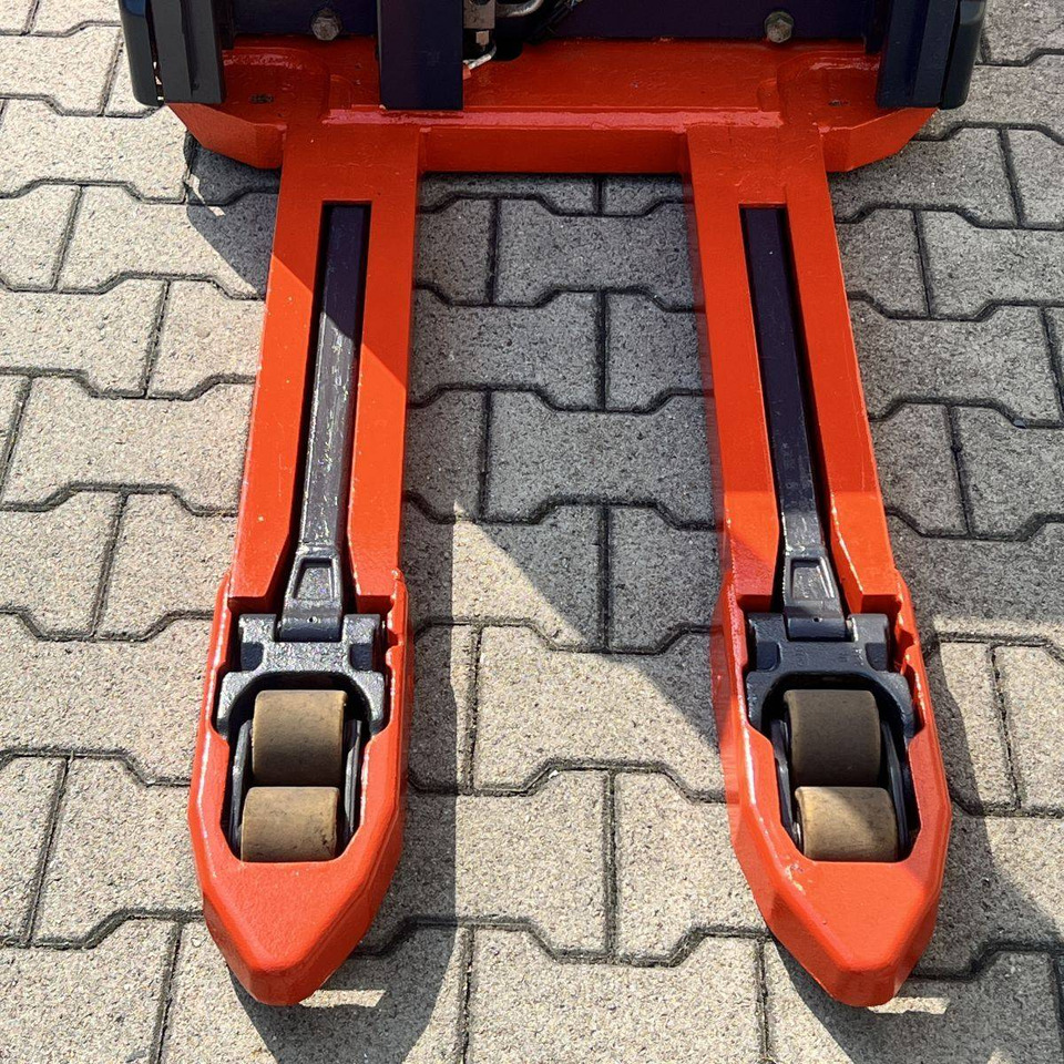 Linde L16i (372) - Virnastaja: pilt 5 Linde L16i (372) - Virnastaja: pilt 5
