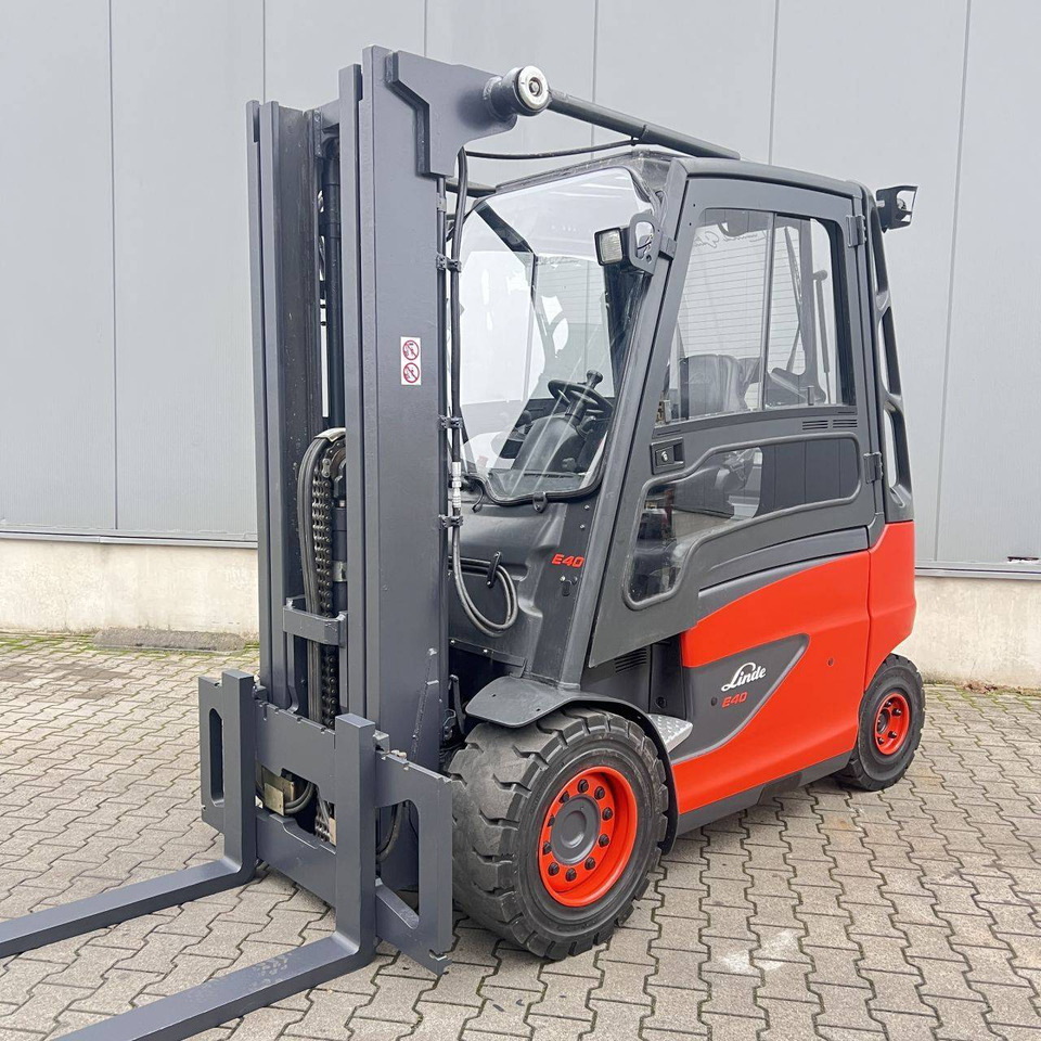 Linde Linde E40/600H (388) - Elektritõstuk: pilt 1 Linde Linde E40/600H (388) - Elektritõstuk: pilt 1
