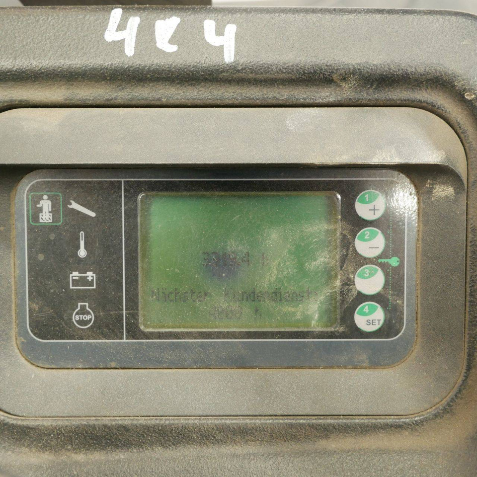 Linde P30C (1190) - Puksiirtraktor: pilt 4 Linde P30C (1190) - Puksiirtraktor: pilt 4