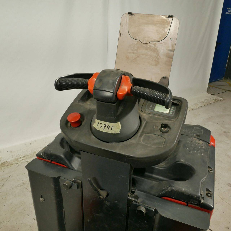 Linde P50C (1190) - Puksiirtraktor: pilt 4 Linde P50C (1190) - Puksiirtraktor: pilt 4