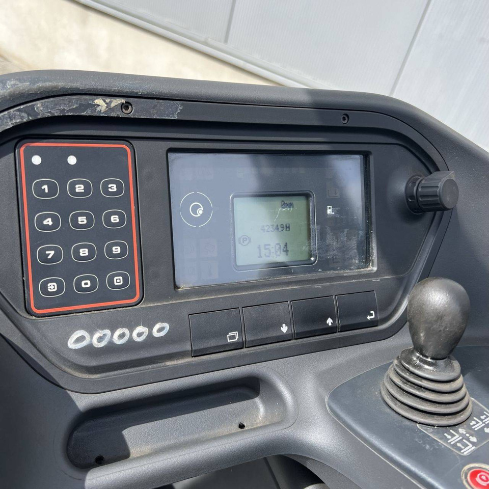 Linde R12B (1120) - Lükandmastiga tõstuk: pilt 4 Linde R12B (1120) - Lükandmastiga tõstuk: pilt 4