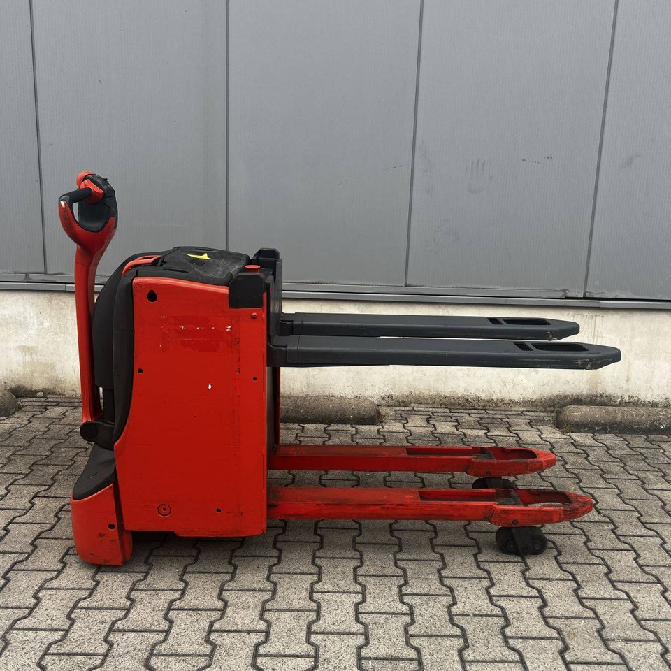Linde T16L (1152) - Kaubaaluste tõstuk: pilt 2 Linde T16L (1152) - Kaubaaluste tõstuk: pilt 2