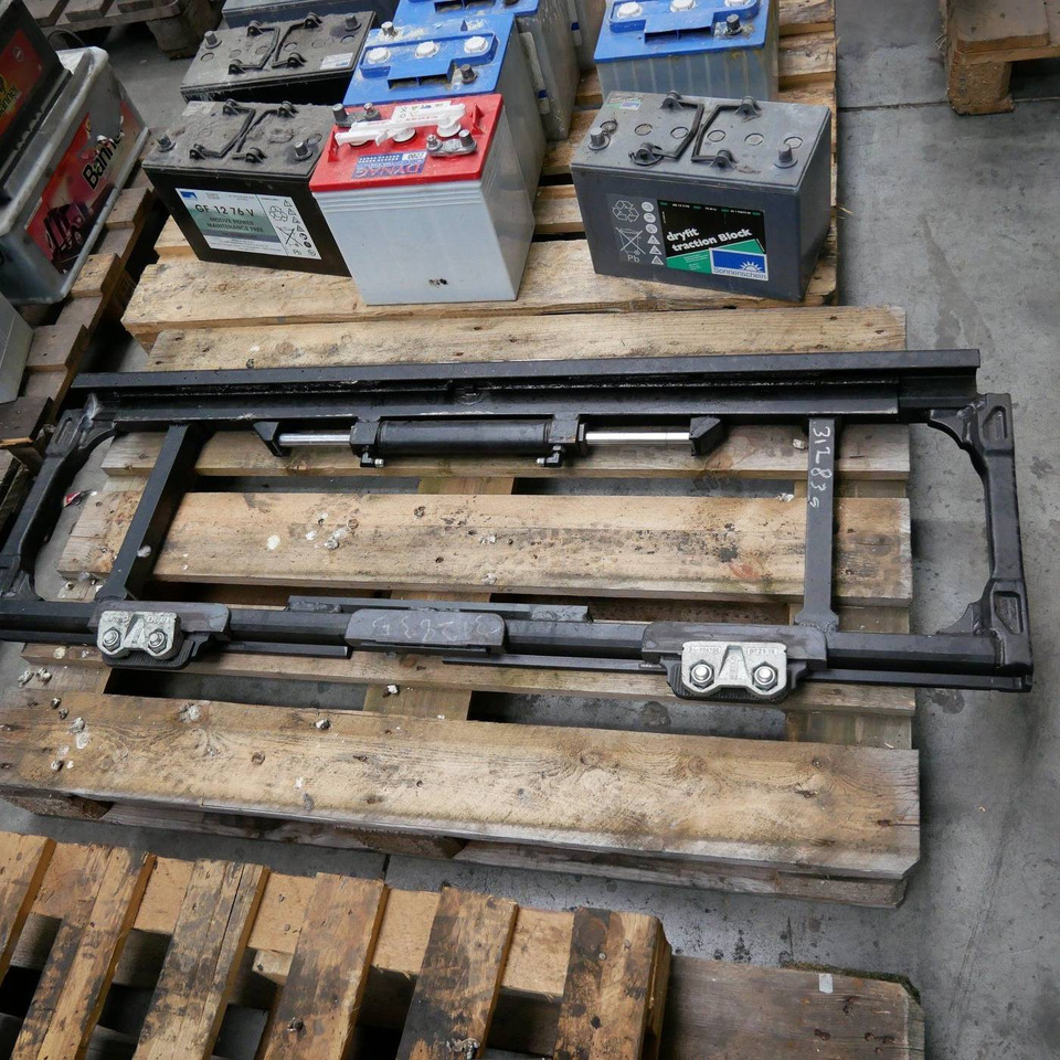 Cascade Sideshift 1400 mm - Lisaseade: pilt 1 Cascade Sideshift 1400 mm - Lisaseade: pilt 1