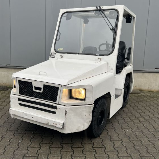 Nissan FV02A25U - Puksiirtraktor: pilt 1 Nissan FV02A25U - Puksiirtraktor: pilt 1