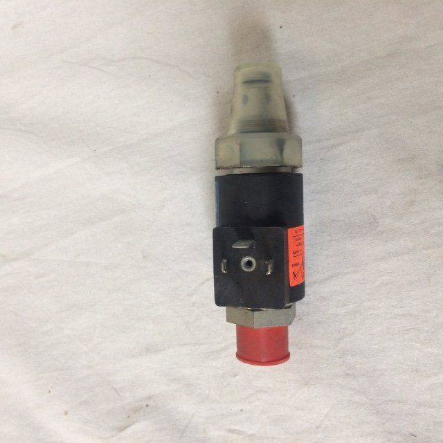 Valve for Caterpillar - Hüdrauliline klapp - Materjali käitlemise seade: pilt 2 Valve for Caterpillar - Hüdrauliline klapp - Materjali käitlemise seade: pilt 2