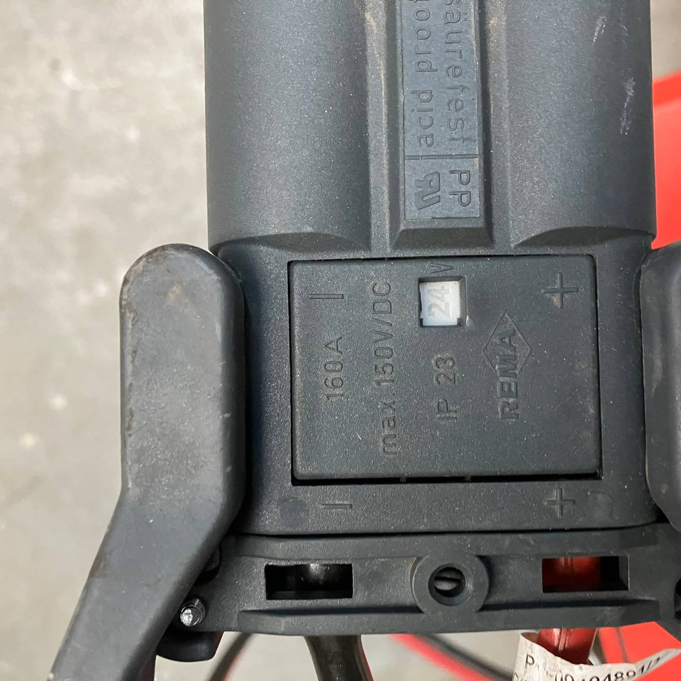 Hawker 24V/40A - Varuosa - Materjali käitlemise seade: pilt 4 Hawker 24V/40A - Varuosa - Materjali käitlemise seade: pilt 4