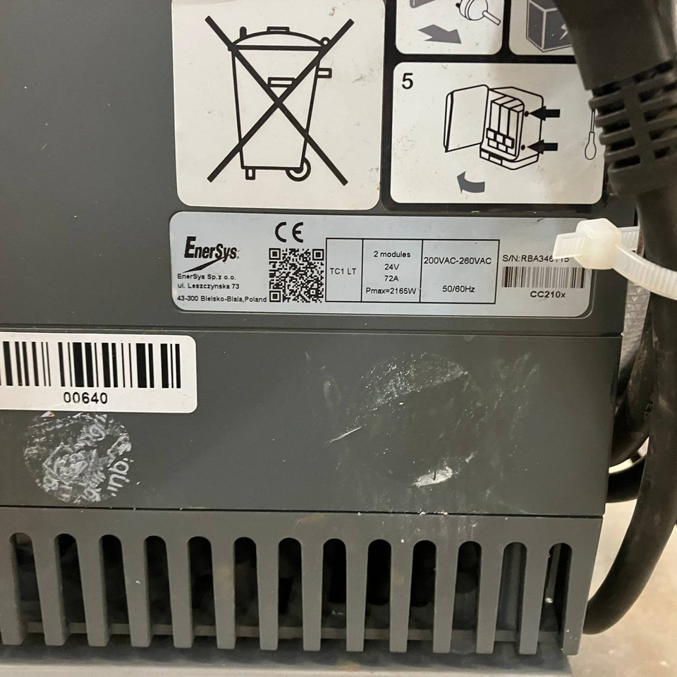 Hawker 24V/72A Lifetech TC1LT - Varuosa - Materjali käitlemise seade: pilt 4 Hawker 24V/72A Lifetech TC1LT - Varuosa - Materjali käitlemise seade: pilt 4