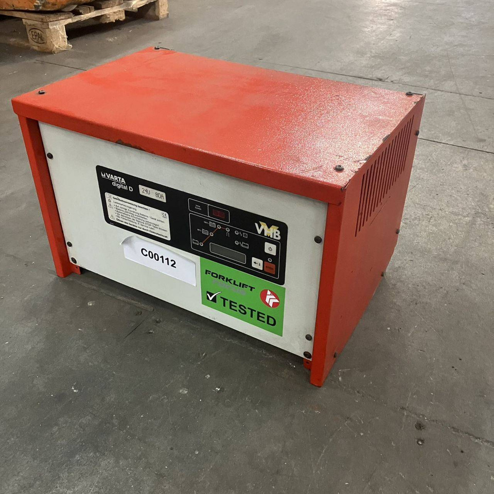 Hawker 24V 80A Digital D - Varuosa - Materjali käitlemise seade: pilt 1 Hawker 24V 80A Digital D - Varuosa - Materjali käitlemise seade: pilt 1
