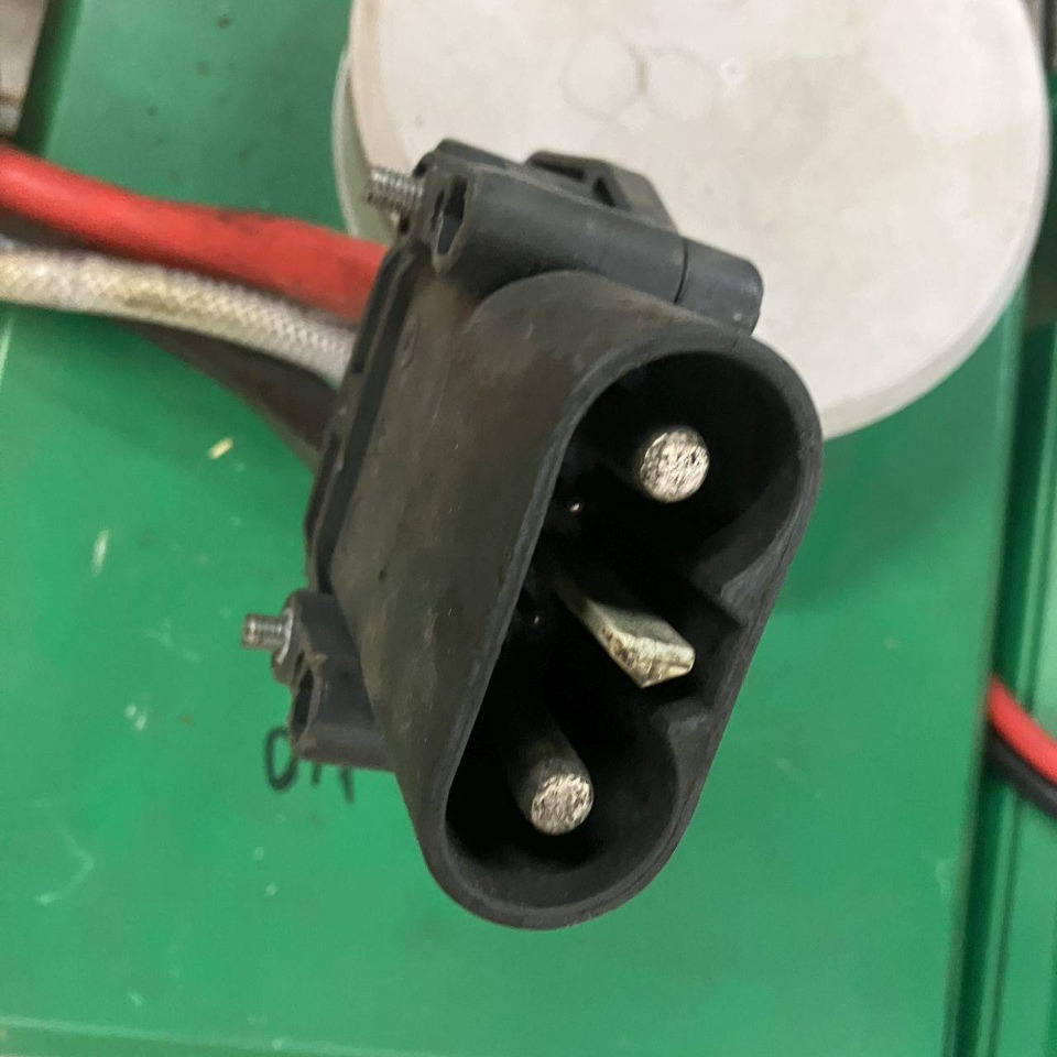 Hoppecke D400 G24/125B F14 H0-HF Trak Air - Varuosa - Materjali käitlemise seade: pilt 4 Hoppecke D400 G24/125B F14 H0-HF Trak Air - Varuosa - Materjali käitlemise seade: pilt 4