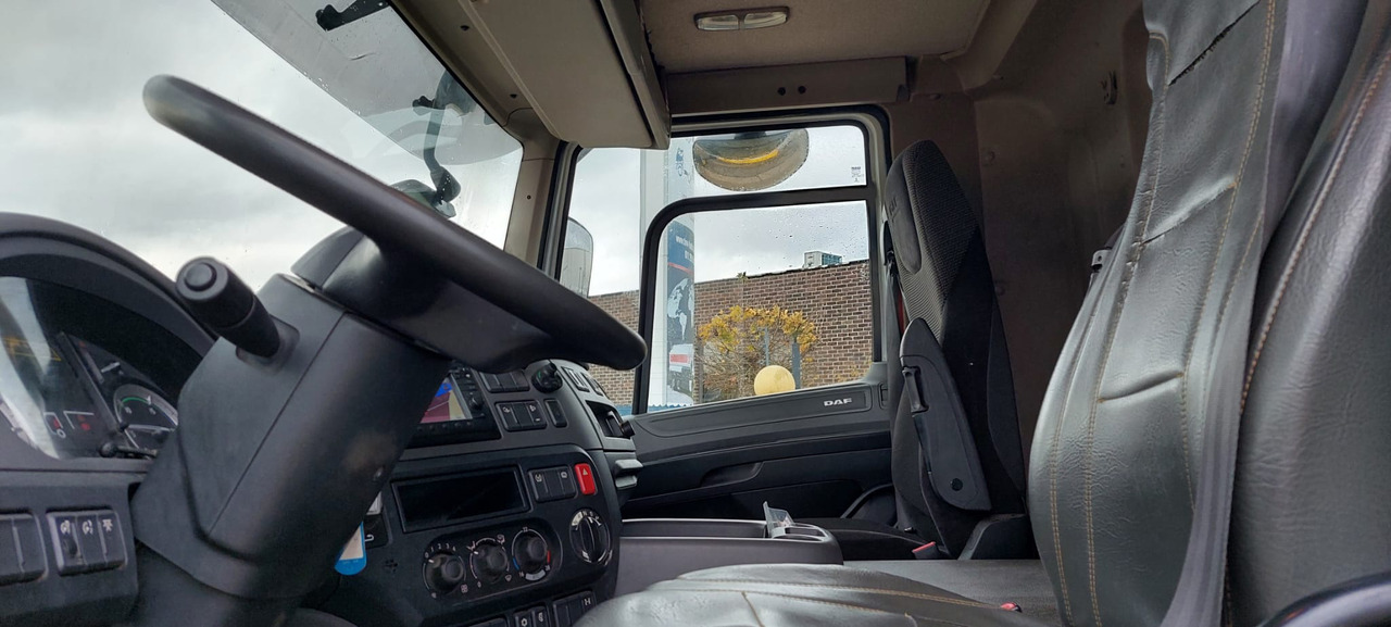 DAF CF400 - Tsisternauto: pilt 4 DAF CF400 - Tsisternauto: pilt 4