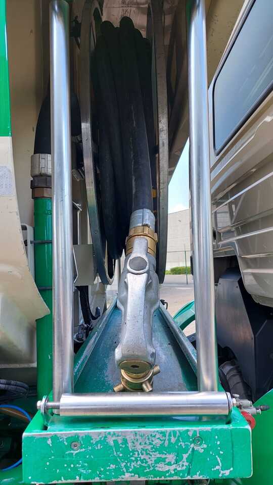 MERCEDES AXOR - Tsisternauto: pilt 5 MERCEDES AXOR - Tsisternauto: pilt 5