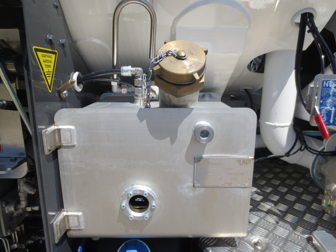 SCANIA G370 - Tsisternauto: pilt 5 SCANIA G370 - Tsisternauto: pilt 5