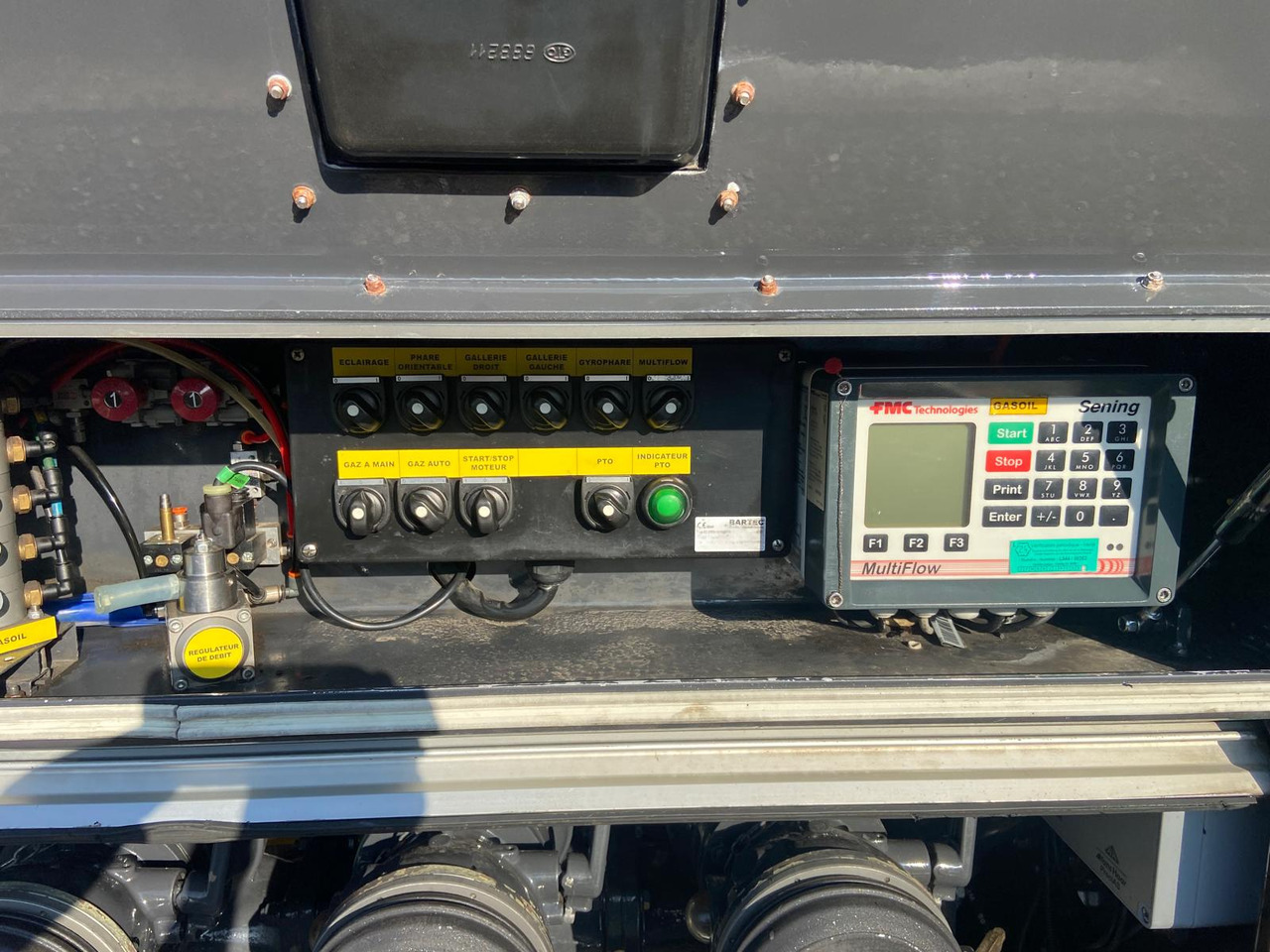 SCANIA P410 - Tsisternauto: pilt 4 SCANIA P410 - Tsisternauto: pilt 4