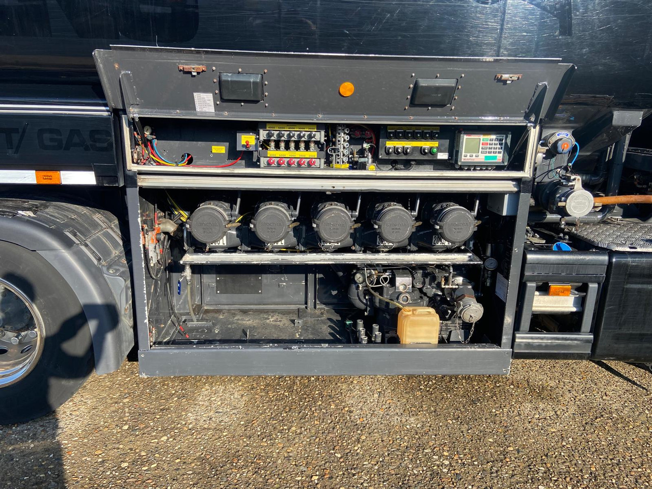 SCANIA P410 - Tsisternauto: pilt 3 SCANIA P410 - Tsisternauto: pilt 3