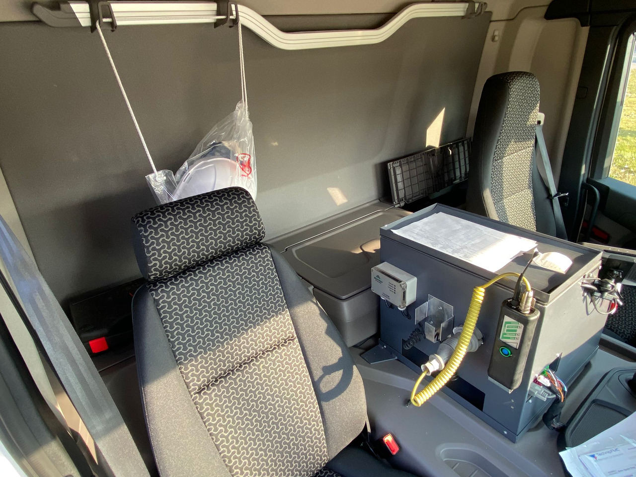SCANIA P410 - Tsisternauto: pilt 5 SCANIA P410 - Tsisternauto: pilt 5