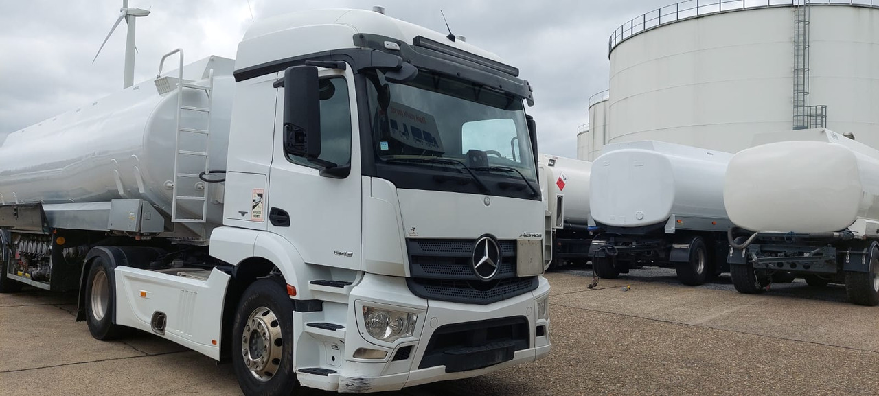 MERCEDES Actros - Sadulveok: pilt 3 MERCEDES Actros - Sadulveok: pilt 3