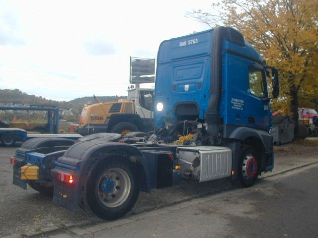 Mercedes-Benz 1843 - Sadulveok: pilt 4 Mercedes-Benz 1843 - Sadulveok: pilt 4