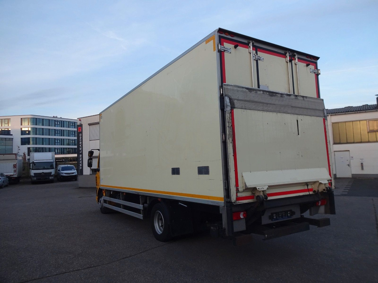 DAF LF 230, 12 T, LBW, Türen, Klima, Automat, Kamera - Külmutiga veoauto: pilt 5 DAF LF 230, 12 T, LBW, Türen, Klima, Automat, Kamera - Külmutiga veoauto: pilt 5