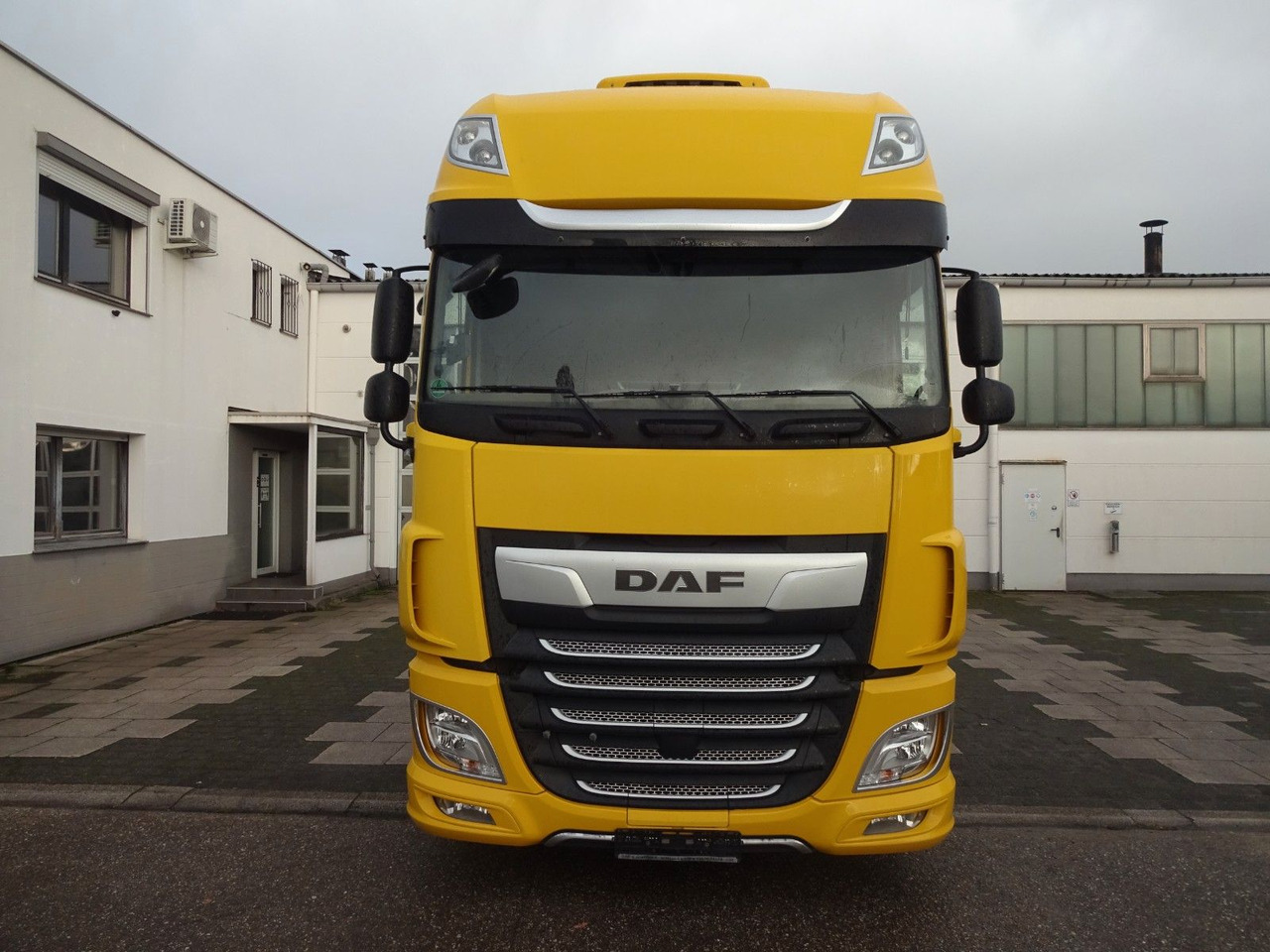 DAF XF 480, Jumbo BDF, SSC, Standklima, Intarder - Konteinerveduk/ Tõstukiga veoauto: pilt 2 DAF XF 480, Jumbo BDF, SSC, Standklima, Intarder - Konteinerveduk/ Tõstukiga veoauto: pilt 2