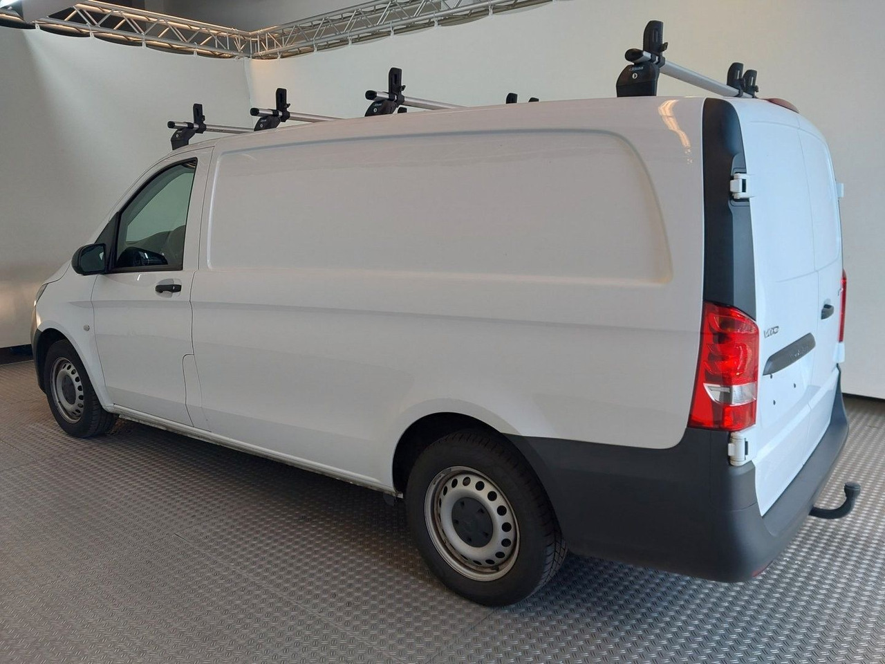 Mercedes-Benz Vito Kasten 114 CDI lang,Klima,AHK,Regale,Kamera - Väike kaubik: pilt 5 Mercedes-Benz Vito Kasten 114 CDI lang,Klima,AHK,Regale,Kamera - Väike kaubik: pilt 5