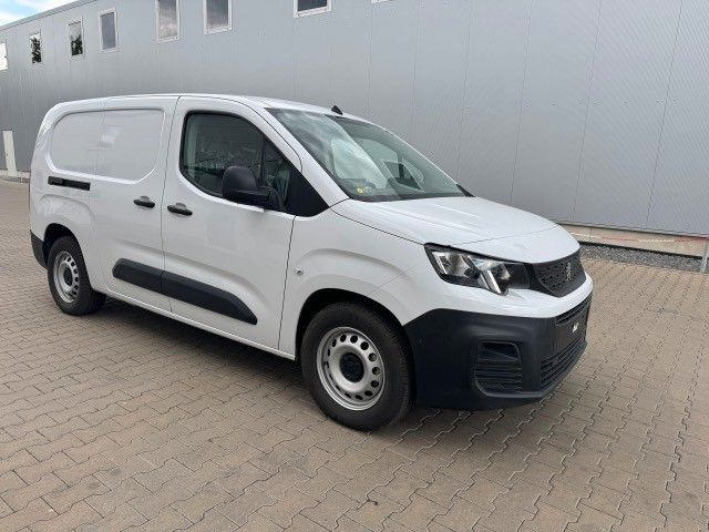 Peugeot 2 Partner Premium Elektro, L3H1, 100 kW, Kamera - Väike kaubik, Elektrikaubik: pilt 1 Peugeot 2 Partner Premium Elektro, L3H1, 100 kW, Kamera - Väike kaubik, Elektrikaubik: pilt 1