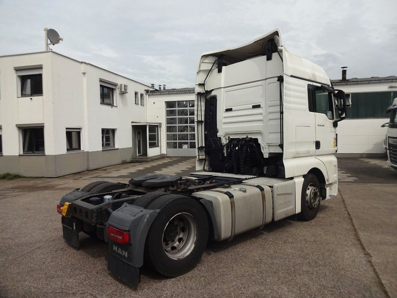 MAN TGX 18.460, XLX, ACC, 2 x Tank - Sadulveok: pilt 5 MAN TGX 18.460, XLX, ACC, 2 x Tank - Sadulveok: pilt 5