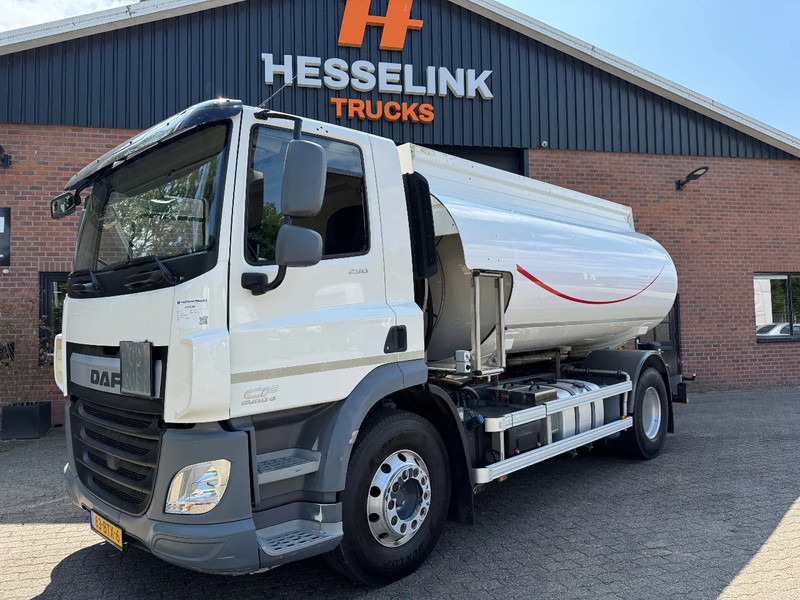 DAF CF 290 12.000 Fuel Diesel/Benzin Alle keuringen! Top conditie - Tsisternauto: pilt 1 DAF CF 290 12.000 Fuel Diesel/Benzin Alle keuringen! Top conditie - Tsisternauto: pilt 1