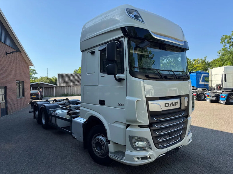 DAF XF 480 6X2 SSC FAN BDF Retarder 2x AHK Lenkachse Standairco - Konteinerveduk/ Tõstukiga veoauto: pilt 2 DAF XF 480 6X2 SSC FAN BDF Retarder 2x AHK Lenkachse Standairco - Konteinerveduk/ Tõstukiga veoauto: pilt 2