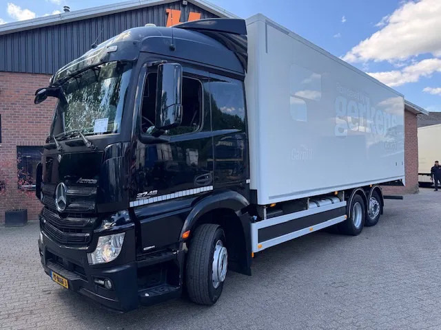 Mercedes-Benz 2748 6X2 Bigspace AHK 598.765M! 8.1M Heiwo box, Stuuras, Top condition - Kasti veoauto: pilt 1 Mercedes-Benz 2748 6X2 Bigspace AHK 598.765M! 8.1M Heiwo box, Stuuras, Top condition - Kasti veoauto: pilt 1