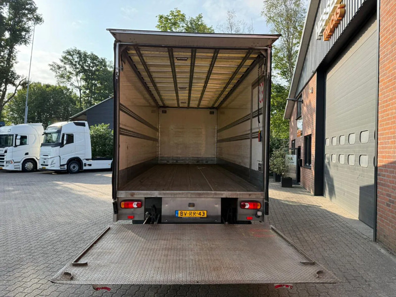 Renault Premium 280 18T Airco 584.954KM Slaapcabine Handgeschakeld Airco NL Truck - Kasti veoauto: pilt 5 Renault Premium 280 18T Airco 584.954KM Slaapcabine Handgeschakeld Airco NL Truck - Kasti veoauto: pilt 5