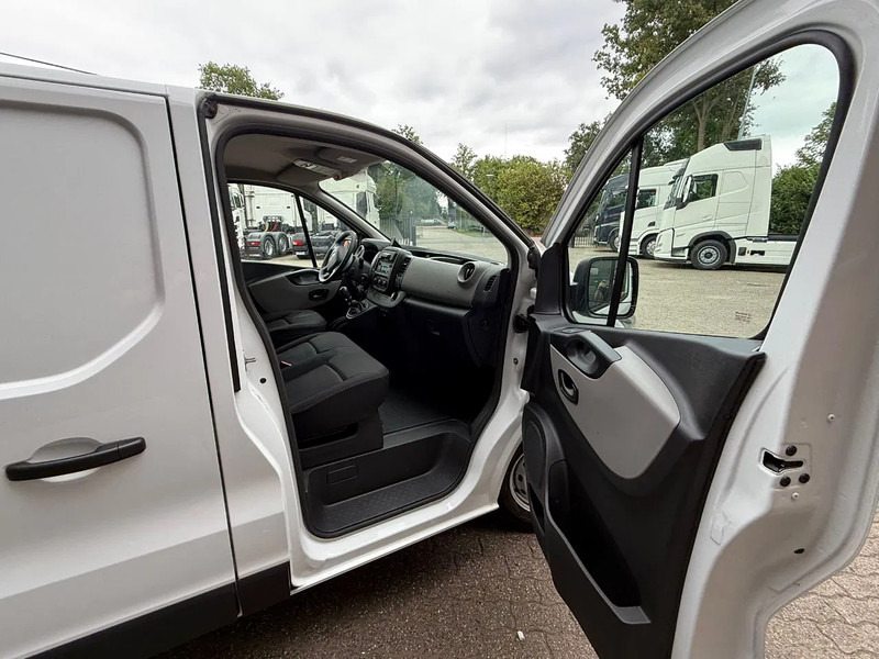 Väike kaubik Renault Trafic 1.6 dCi T27 L1H1 Comfort Airco/Klima Trekhaak EURO 6: pilt 12