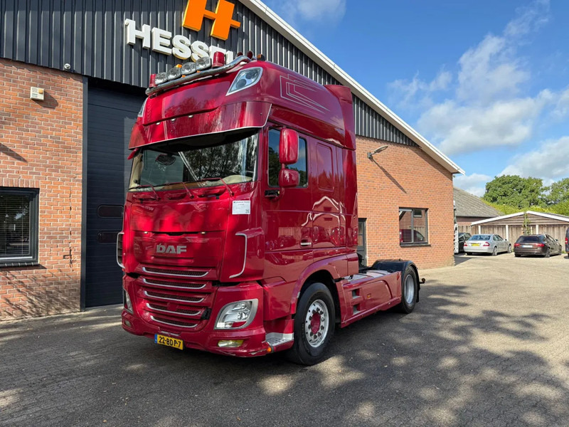 DAF XF 460 SSC Super Space Manual Hydraulic Special interior - Sadulveok: pilt 1 DAF XF 460 SSC Super Space Manual Hydraulic Special interior - Sadulveok: pilt 1