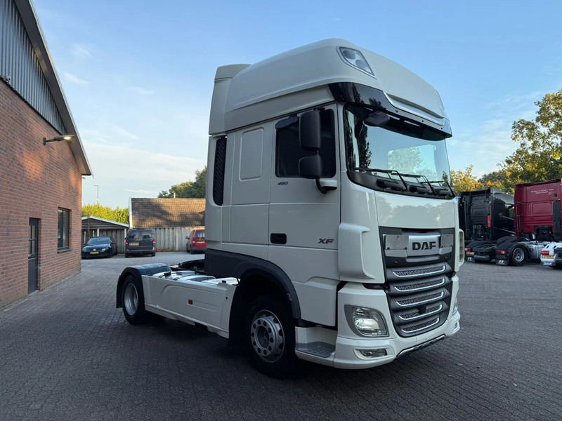 DAF XF 480 SSC Super Space 2x tank LED 326.042KM! ACC - Sadulveok: pilt 2 DAF XF 480 SSC Super Space 2x tank LED 326.042KM! ACC - Sadulveok: pilt 2