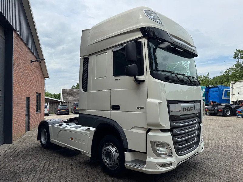 DAF XF 480 SSC Super Space 2x tank LED PTO-Prep 338.054M ACC - Sadulveok: pilt 2 DAF XF 480 SSC Super Space 2x tank LED PTO-Prep 338.054M ACC - Sadulveok: pilt 2