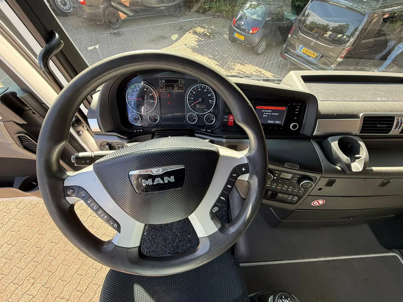 MAN TGX 26.440 6X2 voorloopas NL Truck APK 08/2025 liising MAN TGX 26.440 6X2 voorloopas NL Truck APK 08/2025: pilt 16