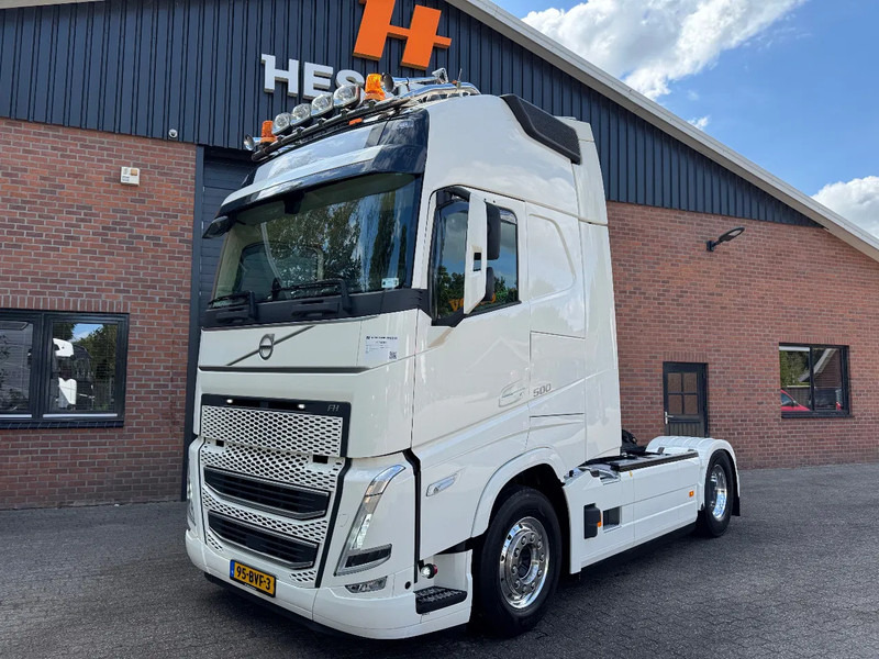Volvo FH 500 Globetrotter XL 2X tank Standairco Alcoa Leder NL Truck Full spec, Dynamic steering - Sadulveok: pilt 1 Volvo FH 500 Globetrotter XL 2X tank Standairco Alcoa Leder NL Truck Full spec, Dynamic steering - Sadulveok: pilt 1