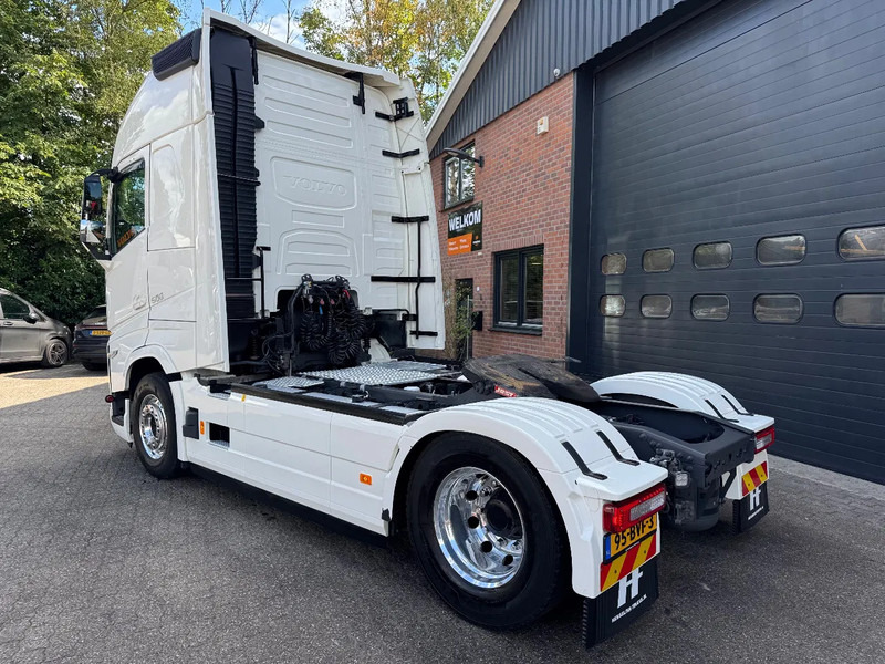 Volvo FH 500 Globetrotter XL 2X tank Standairco Alcoa Leder NL Truck Full spec, Dynamic steering - Sadulveok: pilt 4 Volvo FH 500 Globetrotter XL 2X tank Standairco Alcoa Leder NL Truck Full spec, Dynamic steering - Sadulveok: pilt 4
