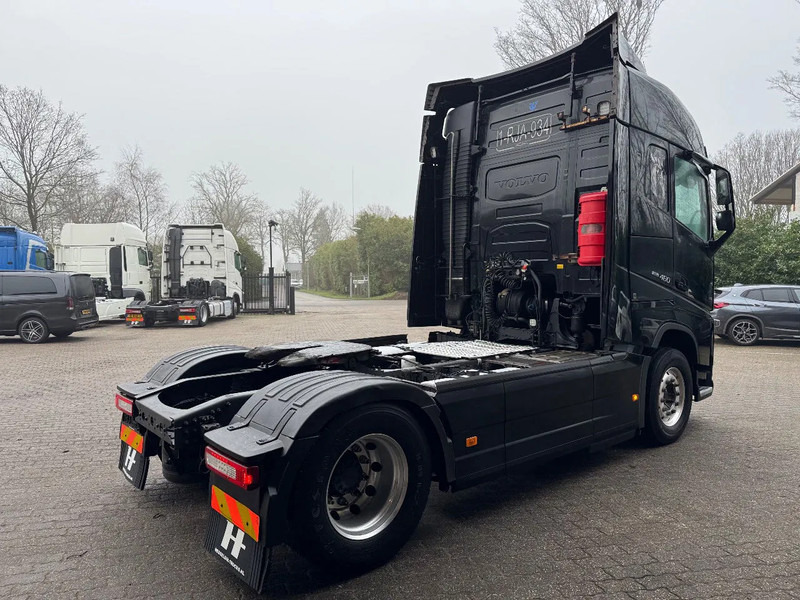 Volvo FH Dual clutch 2X tank Standairco 689.009KM! Alcoa - Sadulveok: pilt 2 Volvo FH Dual clutch 2X tank Standairco 689.009KM! Alcoa - Sadulveok: pilt 2