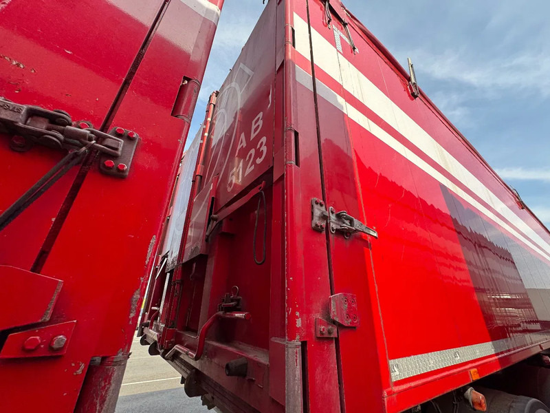 Stas S300CX 58m3 Alcoa SAF Klep/Deuren combi top condition 6370kg - Kallur-poolhaagis: pilt 5 Stas S300CX 58m3 Alcoa SAF Klep/Deuren combi top condition 6370kg - Kallur-poolhaagis: pilt 5