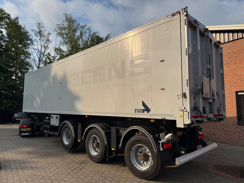 Stas SA345K 60m3 Vol-alu Klep deuren 10 tons assen Liftas Stuuras - Kallur-poolhaagis: pilt 2 Stas SA345K 60m3 Vol-alu Klep deuren 10 tons assen Liftas Stuuras - Kallur-poolhaagis: pilt 2