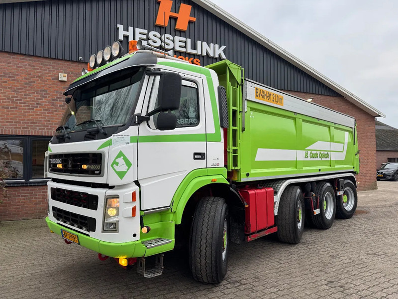 Terberg FM 2000 8X8 21m3 Isolated Hardox Manual gearbox NL truck - Kallurauto: pilt 2 Terberg FM 2000 8X8 21m3 Isolated Hardox Manual gearbox NL truck - Kallurauto: pilt 2